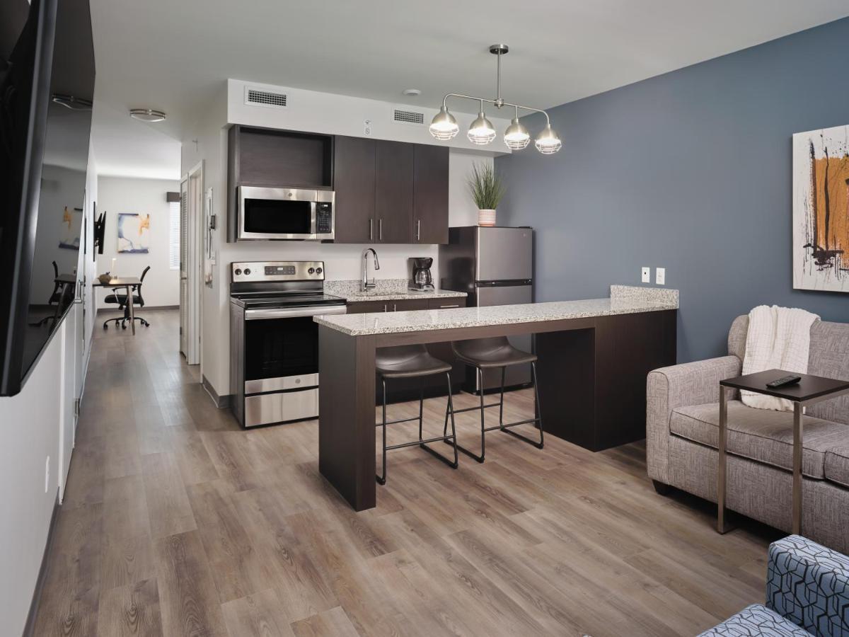 Stayapt Suites Greenville-Haywood Mall Dış mekan fotoğraf
